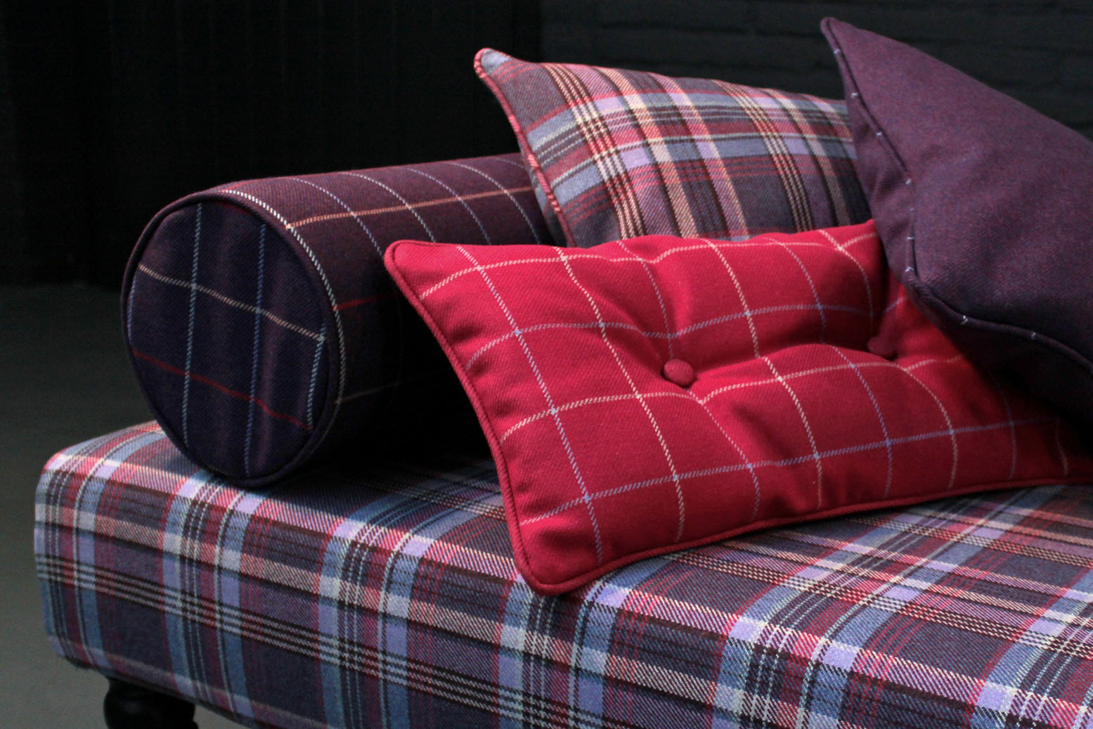 Coussins et Chemins de lit | Alba Décoration : tissu d'ameublement non